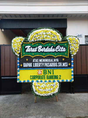 Papan Bunga Duka di Sidayu